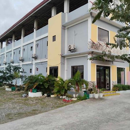 Althea Birds Nest Inn Moalboal Extérieur photo