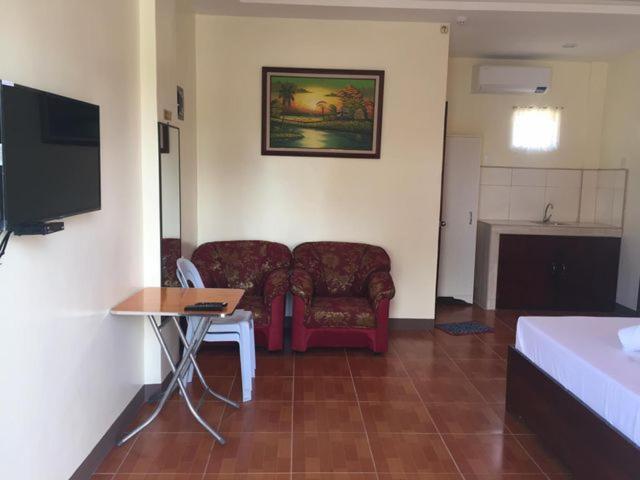 Althea Birds Nest Inn Moalboal Extérieur photo